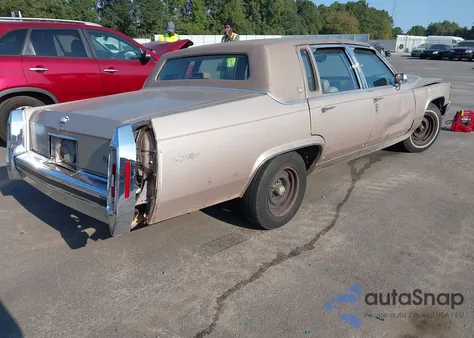 1991 Cadillac Brougham from USA, damaged, VIN 1G6DW5470MR725980